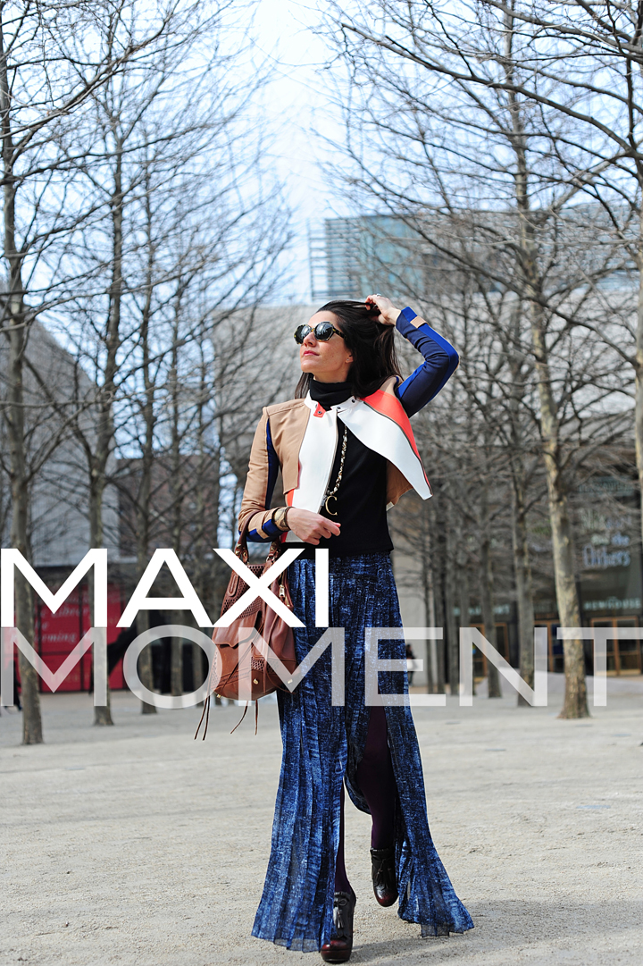 The Moments Maxi main image 1